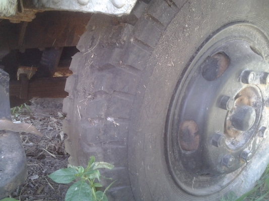 ISUZU 10น้ายาวท้ายลากเครื่องPE6  ไม่มีเอกสาร  ท้าย200นิสัน