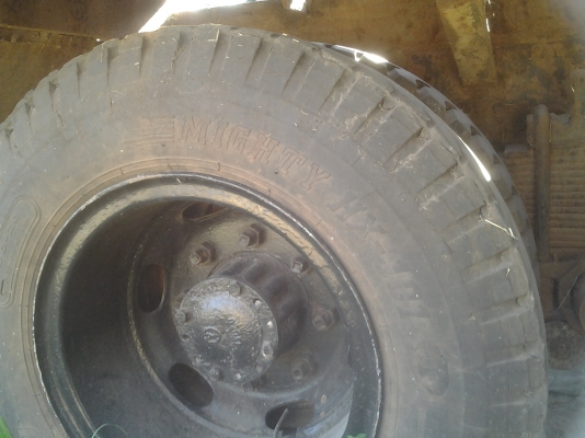 ISUZU 10น้ายาวท้ายลากเครื่องPE6  ไม่มีเอกสาร  ท้าย200นิสัน