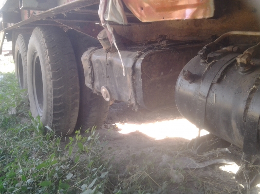 ISUZU 10น้ายาวท้ายลากเครื่องPE6  ไม่มีเอกสาร  ท้าย200นิสัน