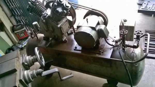 ลดล้างสต๊อค...ปั้มลมญี่ปุ่นสวยๆ ลดล้างสต๊อค...ปั้มลมญี่ปุ่นสวยๆ