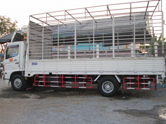 HINO-FCเมกก้า.ปี47เครื่อง165.กะบะคาร์โก้5.50เมตร.ครัชซีสวยมาก.สภาพสวยพร้อมใช้ครับ.ราคา770,000บ