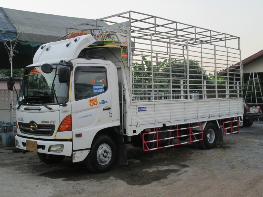 HINO-FCเมกก้า.ปี47เครื่อง165.กะบะคาร์โก้5.50เมตร.ครัชซีสวยมาก.สภาพสวยพร้อมใช้ครับ.ราคา770,000บ