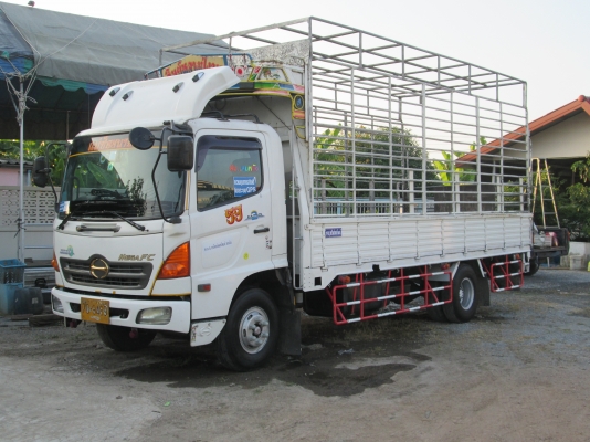 HINO-FCเมกก้า.ปี47เครื่อง165.กะบะคาร์โก้5.50เมตร.ครัชซีสวยมาก.สภาพสวยพร้อมใช้ครับ.ราคา770,000บ