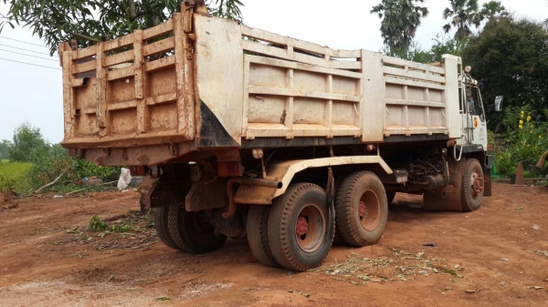 ขายด่วนไอ้หลงยูโรวันFN528เครื่อง6D17จัดแนนท์ได้ราคาเบาๆโทร0843923995