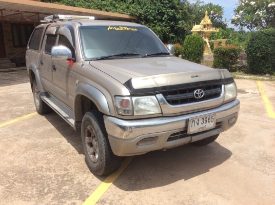 ขายT0YOTA D4D 4D 4WD ปี03 เครื่อง2500 สภาพสวยเดิมๆ รถวิ่ง19&times;,&times;&times;&times; ขาย 265,000 บาท ศุภากร 081-4252943