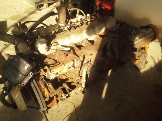 เครื่อง 6BF พร้อมเกียร์ เครื่อง 6BF พร้อมเกียร์