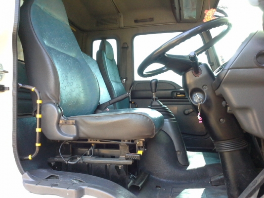 ต้องการขาย รถหกล้อ ISUZU 115 แรง สภาพพร้อมใช้