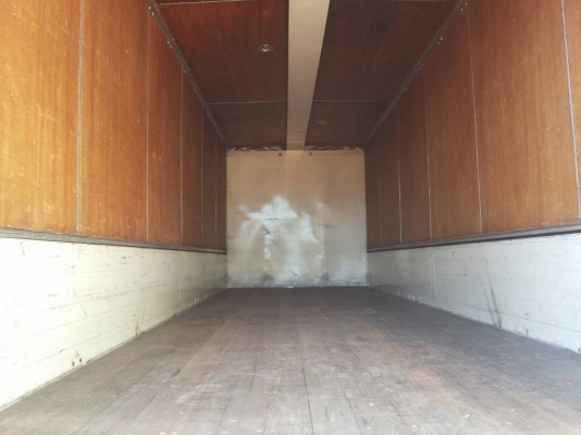 ต้องการขาย รถหกล้อ ISUZU 115 แรง สภาพพร้อมใช้