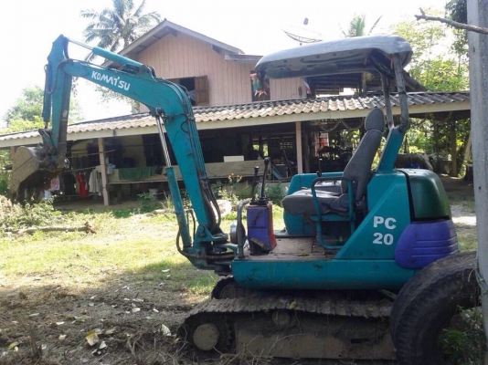 ขาย Komatsu Pc20-7 รถสวยพร้อมใช้
