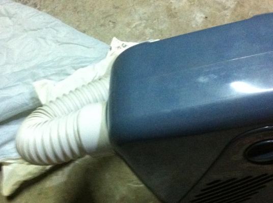 เครื่องเป่าและอบผ้าให้แห้ง MITSUBISHI พร้อมใช้อุุปกรณ์ครบ เครื่องเป่าและอบผ้าให้แห้ง MITSUBISHI พร้อมใช้อุุปกรณ์ครบ