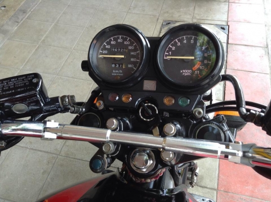 ขายcb750fทะเบียนภาษีพรบครบไม่ขาดต่อเครื่องแน่นมากไม่มีเสียงดังสตาททีเดียวติด ขายcb750fทะเบียนภาษีพรบครบไม่ขาดต่อเครื่องแน่นมากไม่มีเสียงดังสตาททีเดียวติด