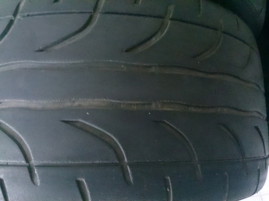 Dunlope Z1 265/40/17 ปี12 1คู่