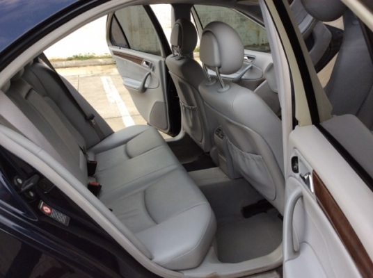 ขายเบนส์ c180 w203 ปี02 เครื่องเดิม เกียร์ออโต้ ไฟฟ้าทั้งคัน เบาะหนังหรูปรับไฟฟ้า แอร์จอ ลายไม้ พวงมาลัยมัลติฟังก์ชั่น เบรคabs/แอร์แบค8ใบ ครูสคอลโทรล รถสวย มือเดียวป้ายแดง วิ่งน้อยไมล์แท้ ประกันประเภท1 รถสวยๆ พร้อมใช้ครับ ขายเบนส์ c180 w203 ปี02 เครื่องเดิม เกียร์ออโต้ ไฟฟ้าทั้งคัน เบาะหนังหรูปรับไฟฟ้า แอร์จอ ลายไม้ พวงมาลัยมัลติฟังก์ชั่น เบรคabs/แอร์แบค8ใบ ครูสคอลโทรล รถสวย มือเดียวป้ายแดง วิ่งน้อยไมล์แท้ ประกันประเภท1 รถสวยๆ พร้อมใช้ครับ