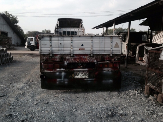 6ล้อISUZU เดก้า195 กระบะยาว6.5เมตรรถห้างแท้ สวยๆเลยปี48 6ล้อISUZU เดก้า195 กระบะยาว6.5เมตรรถห้างแท้ สวยๆเลยปี48
