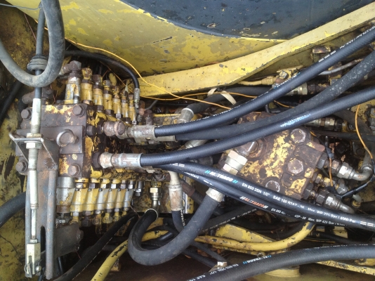 ขายแม็คโคร  PC 70-7        (ส่งให้ถีงที่)