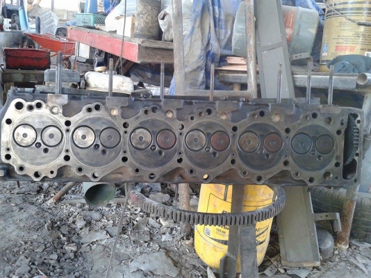 ขายฝาสูบอีซูซุ ร๊อคกี้ 240พร้อมวาล์วและหัวฉีด