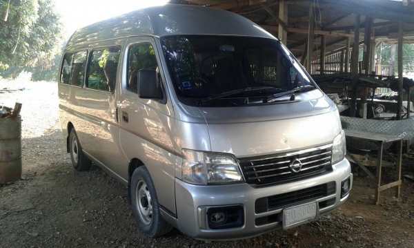 รถตู้นิสสันปี 06 ขาย 295000