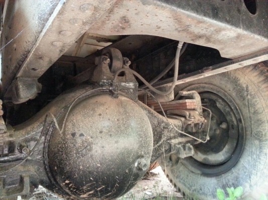 รถอีซูซุ 10 ล้อ  พื้นเรียบ 210 แรงม้า.  ( ขายแม่ , ลูก )  สนใจติดต่อ 081 - 6079515