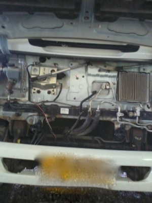 รถฮีโน่ 6 ล้อ ติดเฮี้ยบ 4 ตัน.  175 แรงม้า. ปี 51  ( รถวิ่ง 2xx,xxx กม. )   สนใจติดต่อ 081 - 6079515