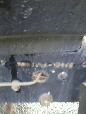 รถฮีโน่ 6 ล้อ ติดเฮี้ยบ 4 ตัน.  175 แรงม้า. ปี 51  ( รถวิ่ง 2xx,xxx กม. )   สนใจติดต่อ 081 - 6079515