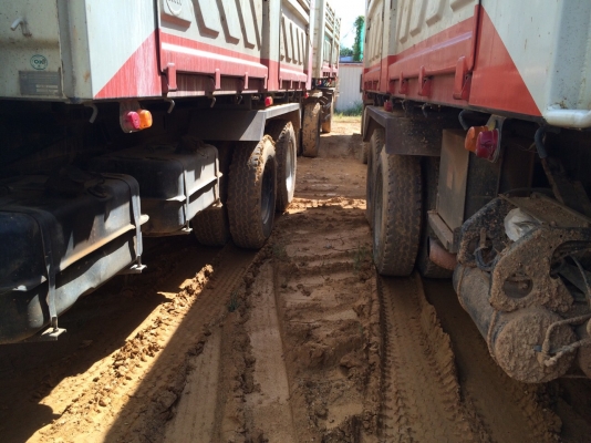 (251แรง)18ล้อแม่-ลูก FM8JNLD-12755 ปี*56 ทั้งแม่-ลูก รถสวยเดิมๆ ไมล์ 98000 กม. (251แรง)18ล้อแม่-ลูก FM8JNLD-12755 ปี*56 ทั้งแม่-ลูก รถสวยเดิมๆ ไมล์ 98000 กม.