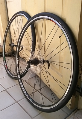 ล้อเดิมติดรถ Bianchi nirone7 ปี15 พร้อมยางนอก ใน ล้อเดิมติดรถ Bianchi nirone7 ปี15 พร้อมยางนอก ใน