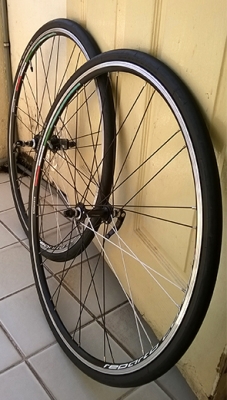 ล้อเดิมติดรถ Bianchi nirone7 ปี15 พร้อมยางนอก ใน ล้อเดิมติดรถ Bianchi nirone7 ปี15 พร้อมยางนอก ใน