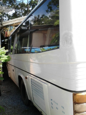 ขายรถมินิบัสแอร์ VIP 22 ที่นั่งเบาะปรับได้ ISUZU เครื่อง 165 แรงม้า ยาว 8 เมตร ราคา 350000