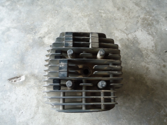 ขายเสื้อและฝาสูบคาวา ลีโอ 120 ซีซี ขายเสื้อและฝาสูบคาวา ลีโอ 120 ซีซี