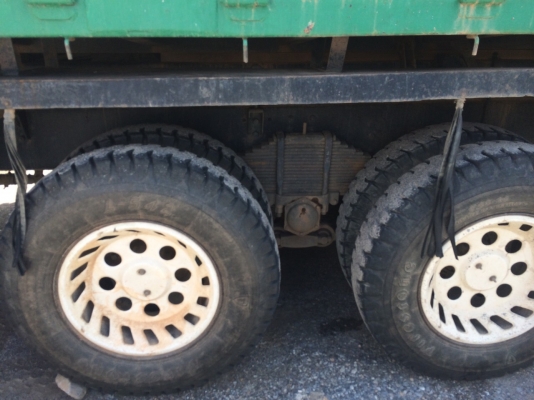 10ล้อดั้ม2เพลา 185 แรง FM187LA รถสวย..เดิมๆหัวเดิมบาง  เครื่องเดิม..