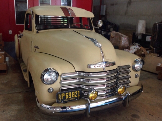1952 Chevy Truck Bomb  ของแต่งแท้หมด ของหลายอย่างเป็น Nos หมด  Air Ride ของ Viai..