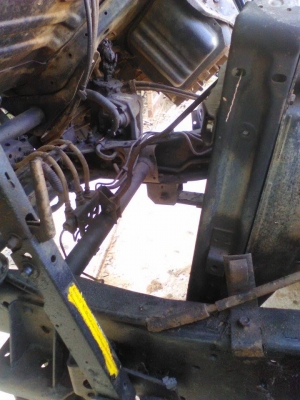 ISUZU NKR ปี  42  รถบ้าน 88 แรงม้า  (แก้ไขราคา265000)ขายตามสภาพครับ ภาษีทะเบียนไม่ขาดต่อ