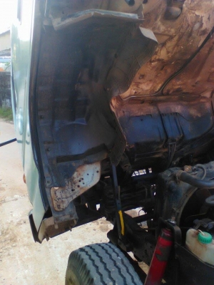 ISUZU NKR ปี  42  รถบ้าน 88 แรงม้า  (แก้ไขราคา265000)ขายตามสภาพครับ ภาษีทะเบียนไม่ขาดต่อ