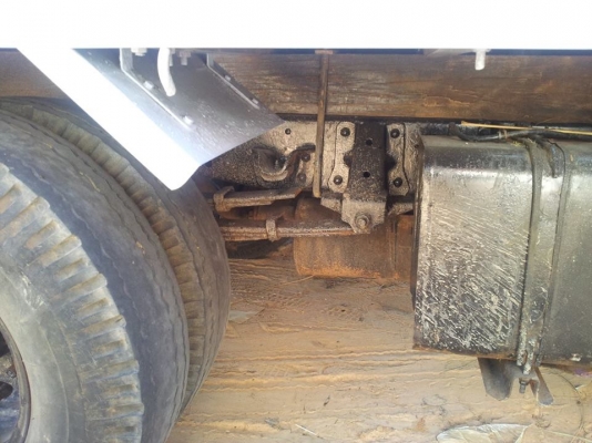 ISUZU NKR ปี  42  รถบ้าน 88 แรงม้า  (แก้ไขราคา265000)ขายตามสภาพครับ ภาษีทะเบียนไม่ขาดต่อ