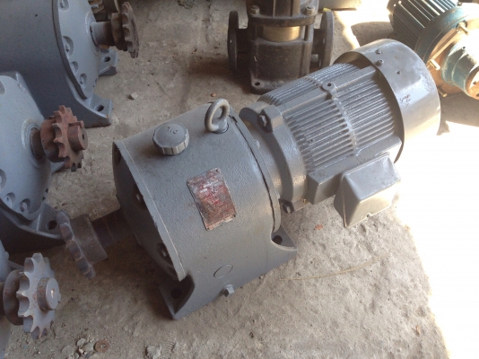 ขายมอเตอร์เกียร์ 2 HP. 380V อัตราทด 1:30 made in Japan สภาพดี วิ่งนิ่ม พร้อมใช้งาน