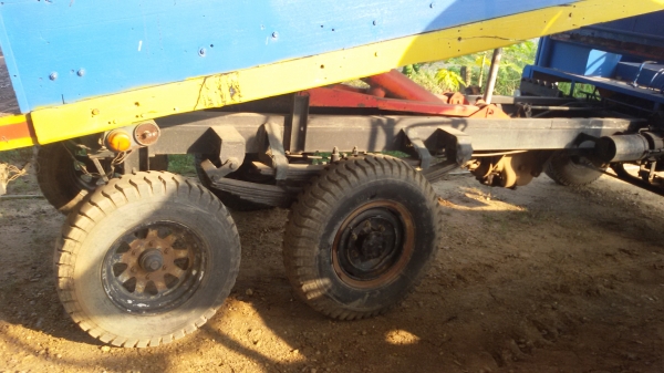 ขายรถอีแต๋นด้ำมีเกียร์กลางเพลารอยคัดชีหน้า5ครับ