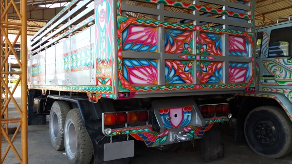 ขายด่วน SUMO 227 2เพลาดั้ม กระบะเนียม มีลำโพงลากลูก ขายด่วน SUMO 227 2เพลาดั้ม กระบะเนียม มีลำโพงลากลูก