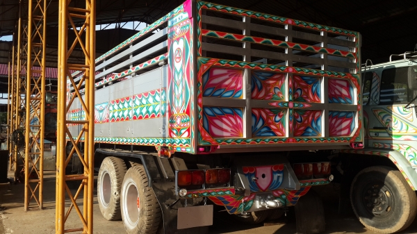 ขายด่วน SUMO 227 2เพลาดั้ม กระบะเนียม มีลำโพงลากลูก ขายด่วน SUMO 227 2เพลาดั้ม กระบะเนียม มีลำโพงลากลูก