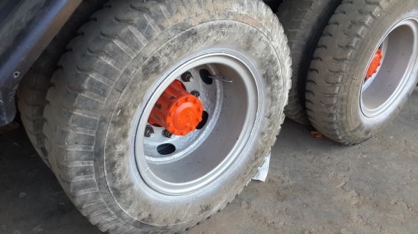 ขายด่วน SUMO 227 2เพลาดั้ม กระบะเนียม มีลำโพงลากลูก ขายด่วน SUMO 227 2เพลาดั้ม กระบะเนียม มีลำโพงลากลูก