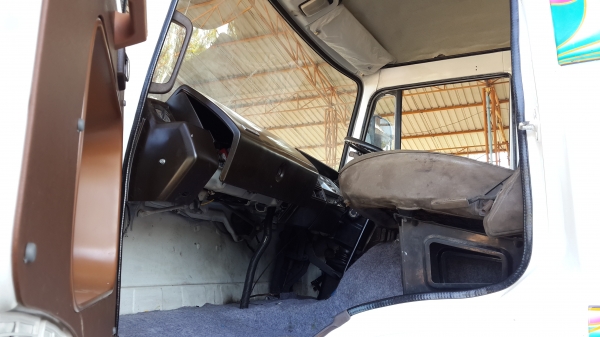 ขายด่วน SUMO 227 2เพลาดั้ม กระบะเนียม มีลำโพงลากลูก ขายด่วน SUMO 227 2เพลาดั้ม กระบะเนียม มีลำโพงลากลูก