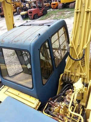 โกเบลโก้ SK 120-1 มาคทรี เก่าญี่ปุ่นแท้ ราคาพิเศษ 090-986-2521 อ๊อบ