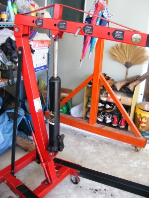 ขายเครนยกเครื่องยนต์ แบบพับได้ ขนาด 2 ตัน ขายเครนยกเครื่องยนต์ แบบพับได้ ขนาด 2 ตัน