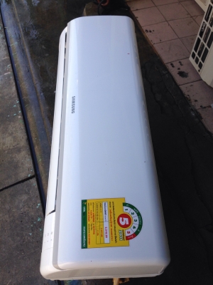 **** ขายแอร์ Samsung 10000 BTU สภาพสวย ****