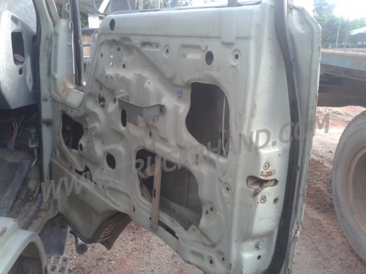 รถบรรทุก 6 ล้อดัมพ์ TOYOTA DYNA