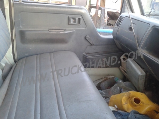 รถบรรทุก 6 ล้อดัมพ์ TOYOTA DYNA