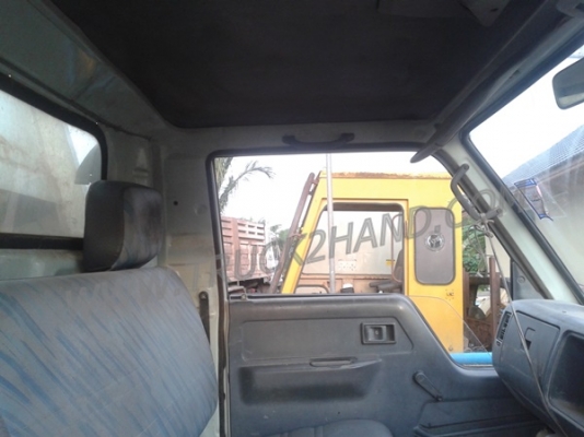 รถบรรทุก 6 ล้อดัมพ์ TOYOTA DYNA