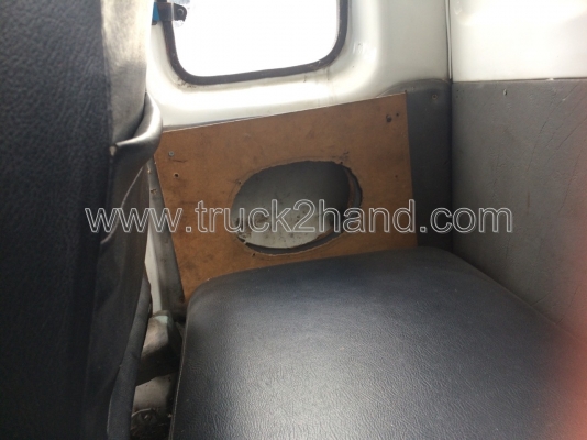 รถบรรทุกน้ำมัน 10 ล้อ