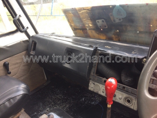 รถบรรทุกน้ำมัน 10 ล้อ