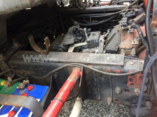 รถบรรทุกน้ำมัน 10 ล้อ