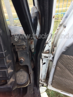 รถบรรทุกน้ำมัน 10 ล้อ